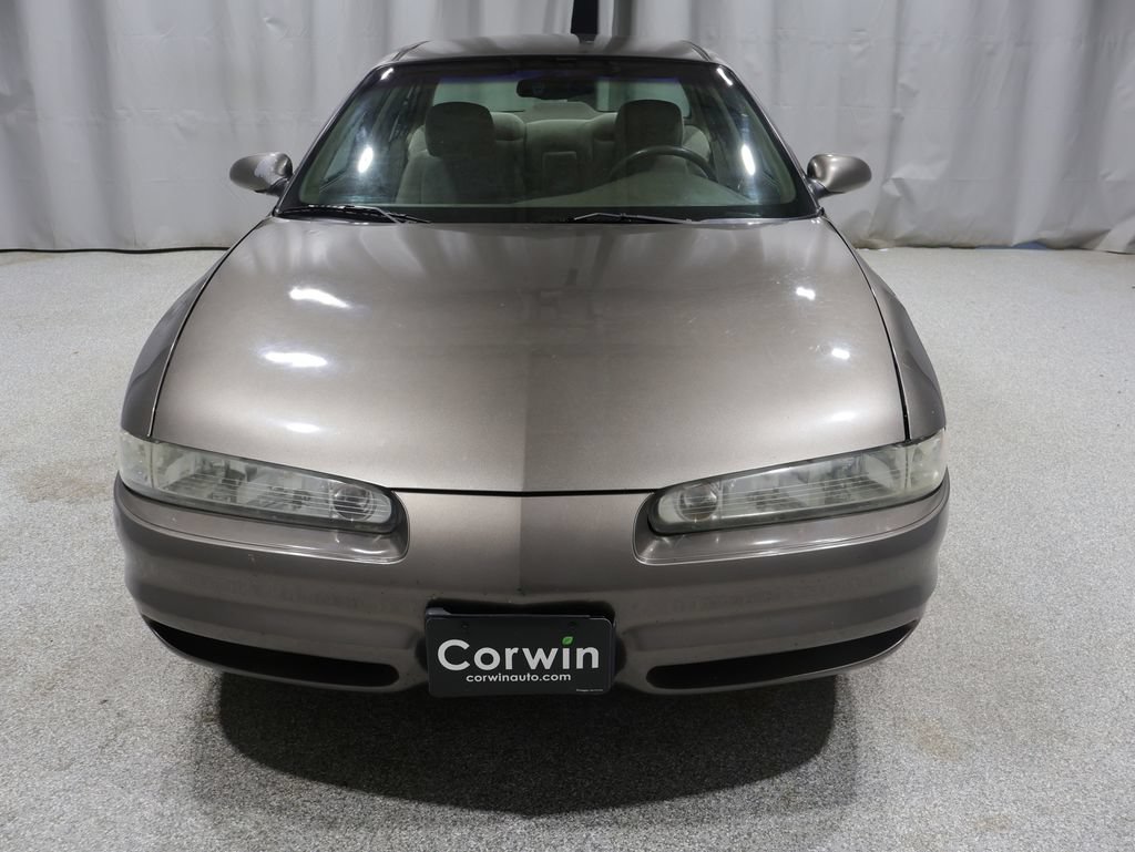 Used 2000 Oldsmobile Intrigue GL FWD image 8