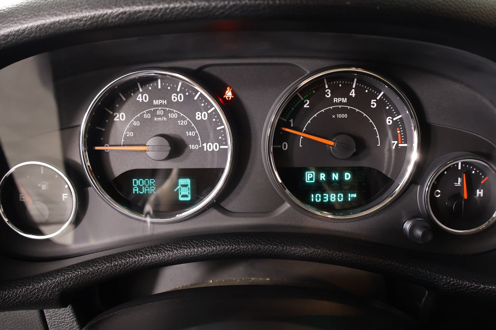 Used 2016 Jeep Wrangler Unlimited Sahara w/ Max Tow Package image 4