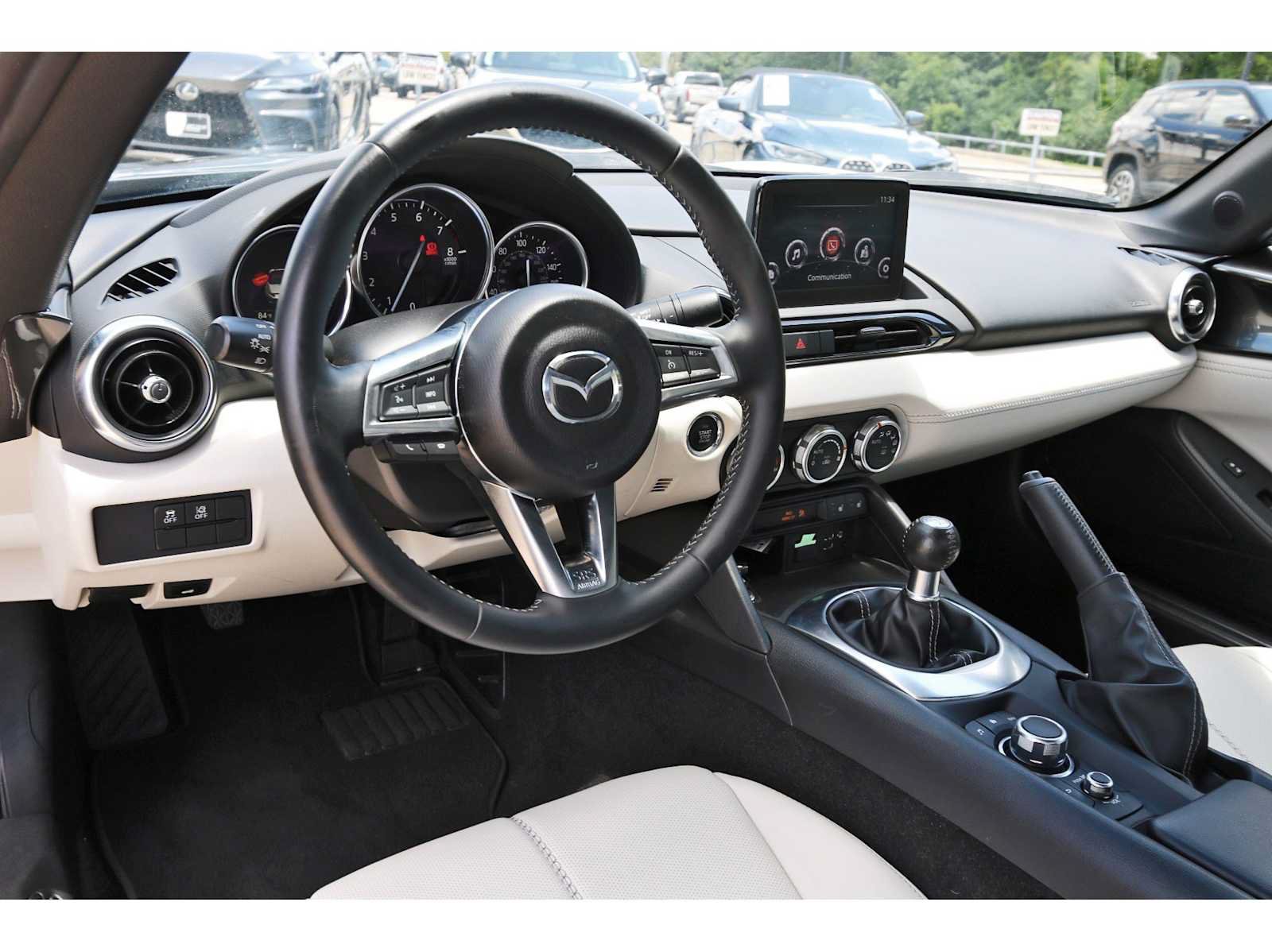 Used 2021 MAZDA MX-5 Miata Grand Touring RWD image 8