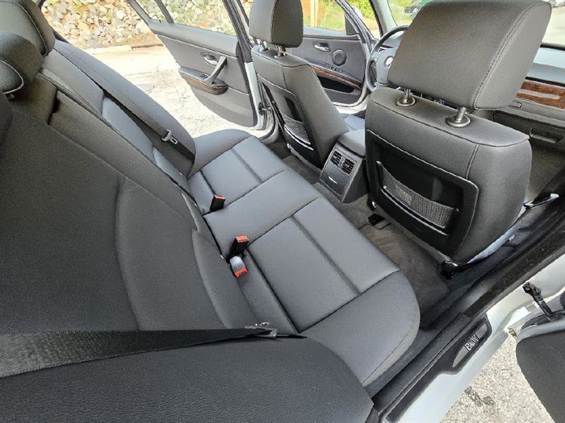 Used 2009 BMW 328i Sedan RWD image 29