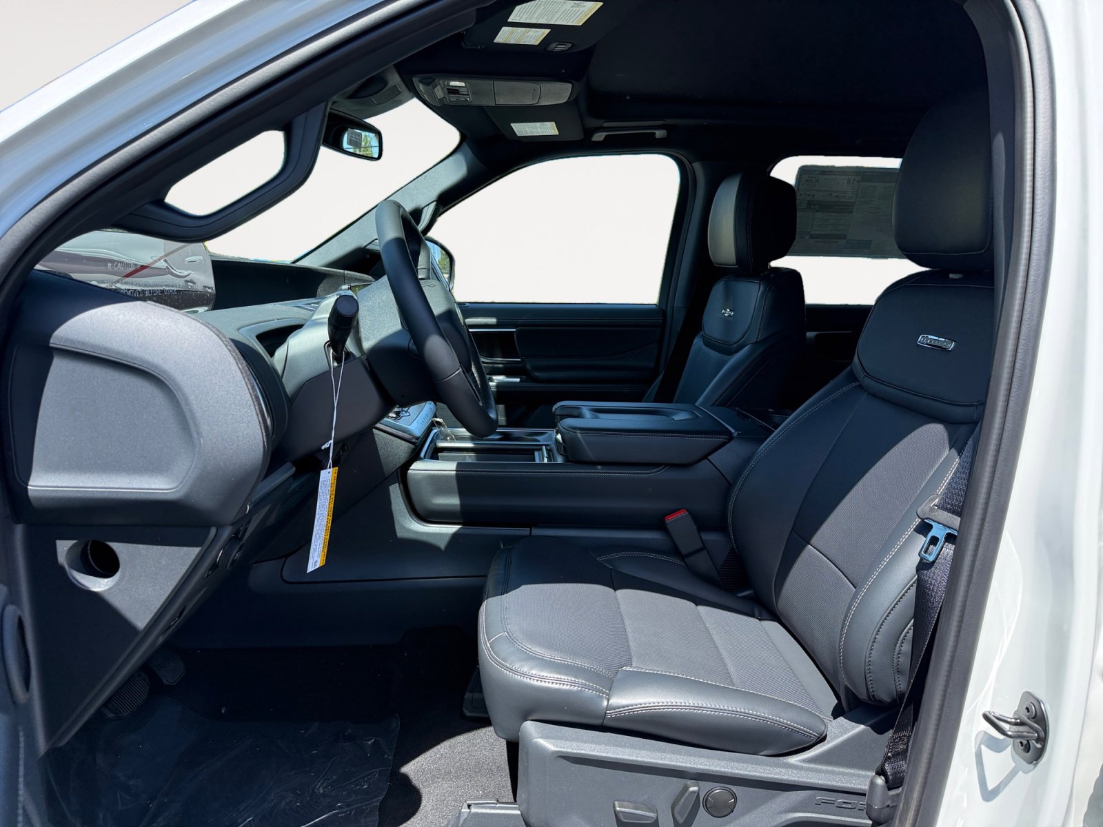 New 2026 Ford Expedition Platinum image 10
