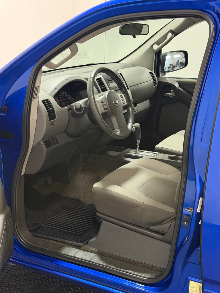 Used 2014 Nissan Xterra X AWD/4WD image 8