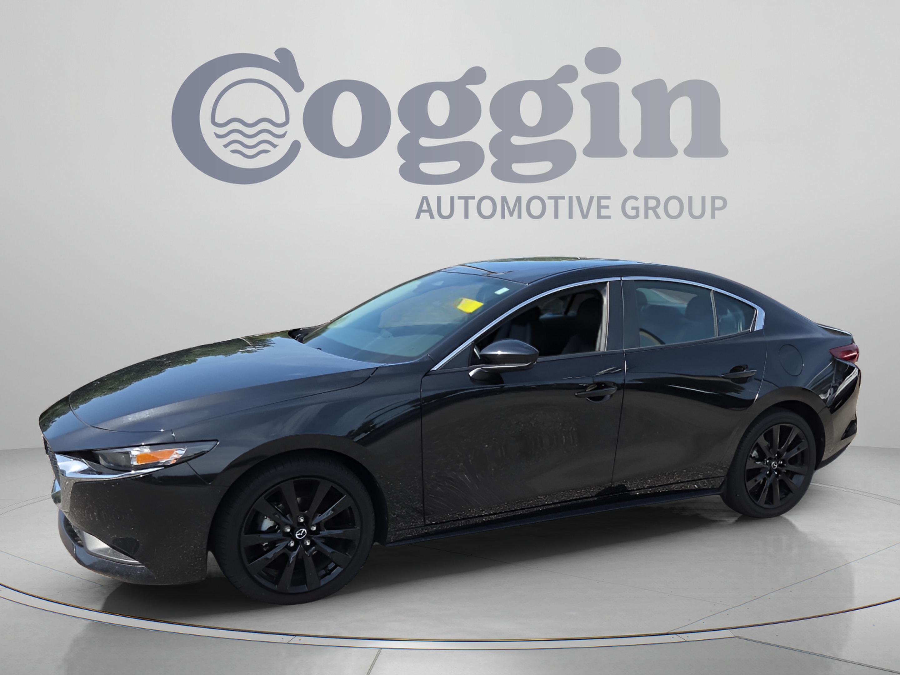 Used 2024 MAZDA MAZDA3 s FWD image 1