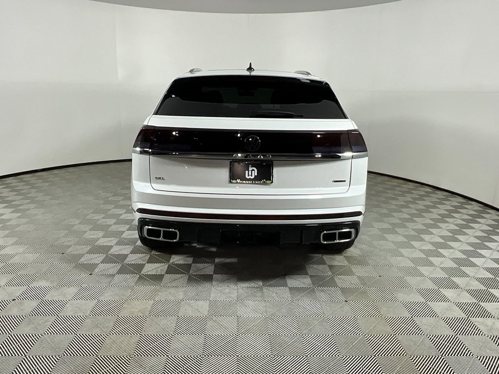 Used 2024 Volkswagen Atlas Cross Sport SEL Premium R-Line image 8