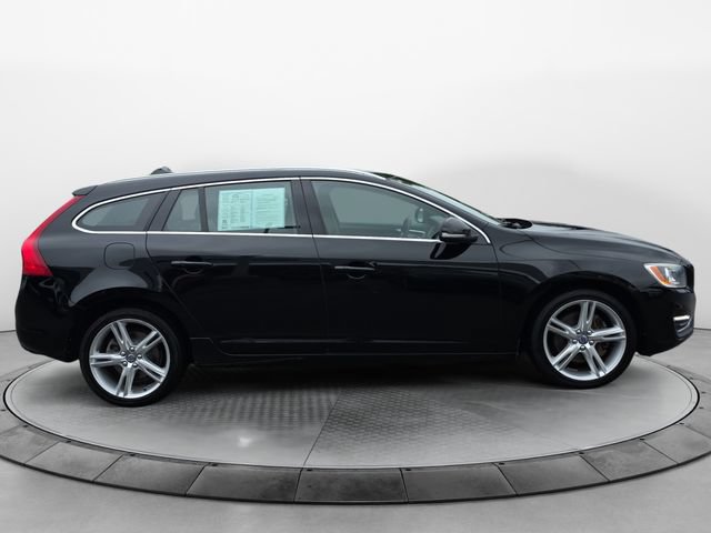 Used 2016 Volvo V60 T5 Premier AWD/4WD image 6