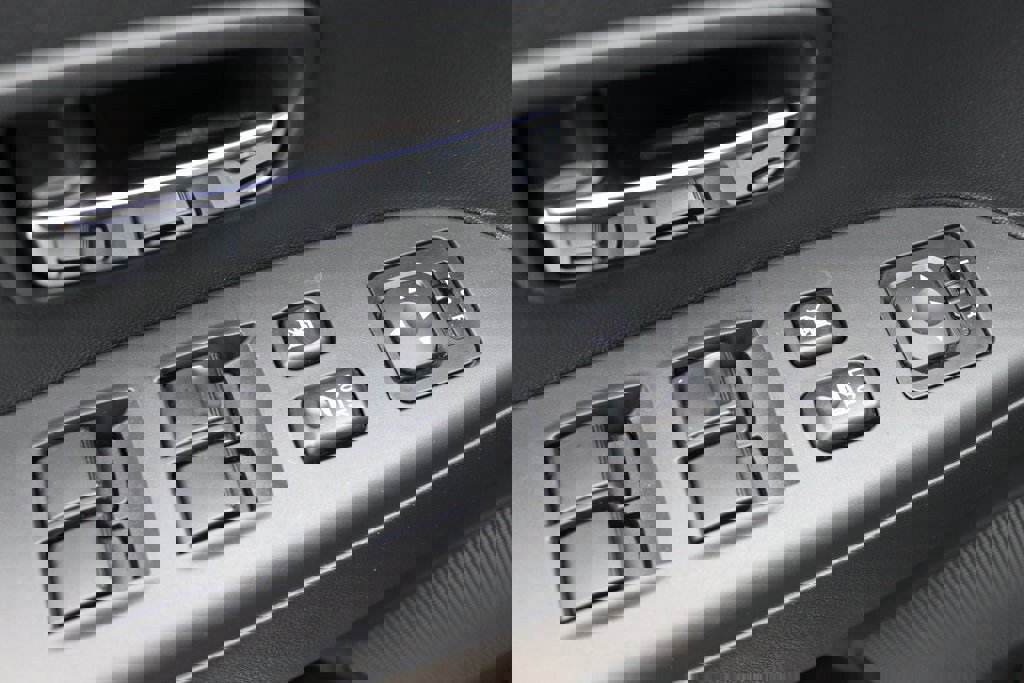 Used 2025 Mitsubishi Outlander Sport LE image 16