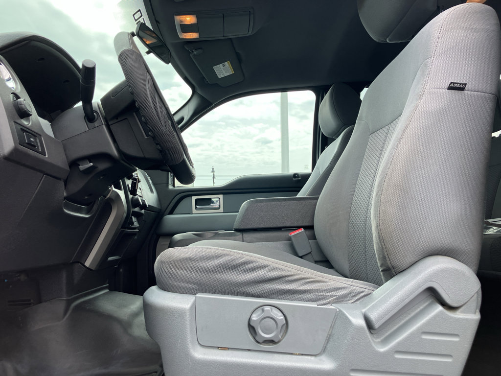 Used 2011 Ford F150 XLT AWD/4WD image 23