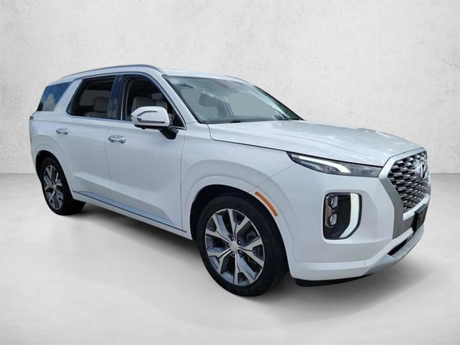 Used 2021 Hyundai Palisade Limited FWD image 3