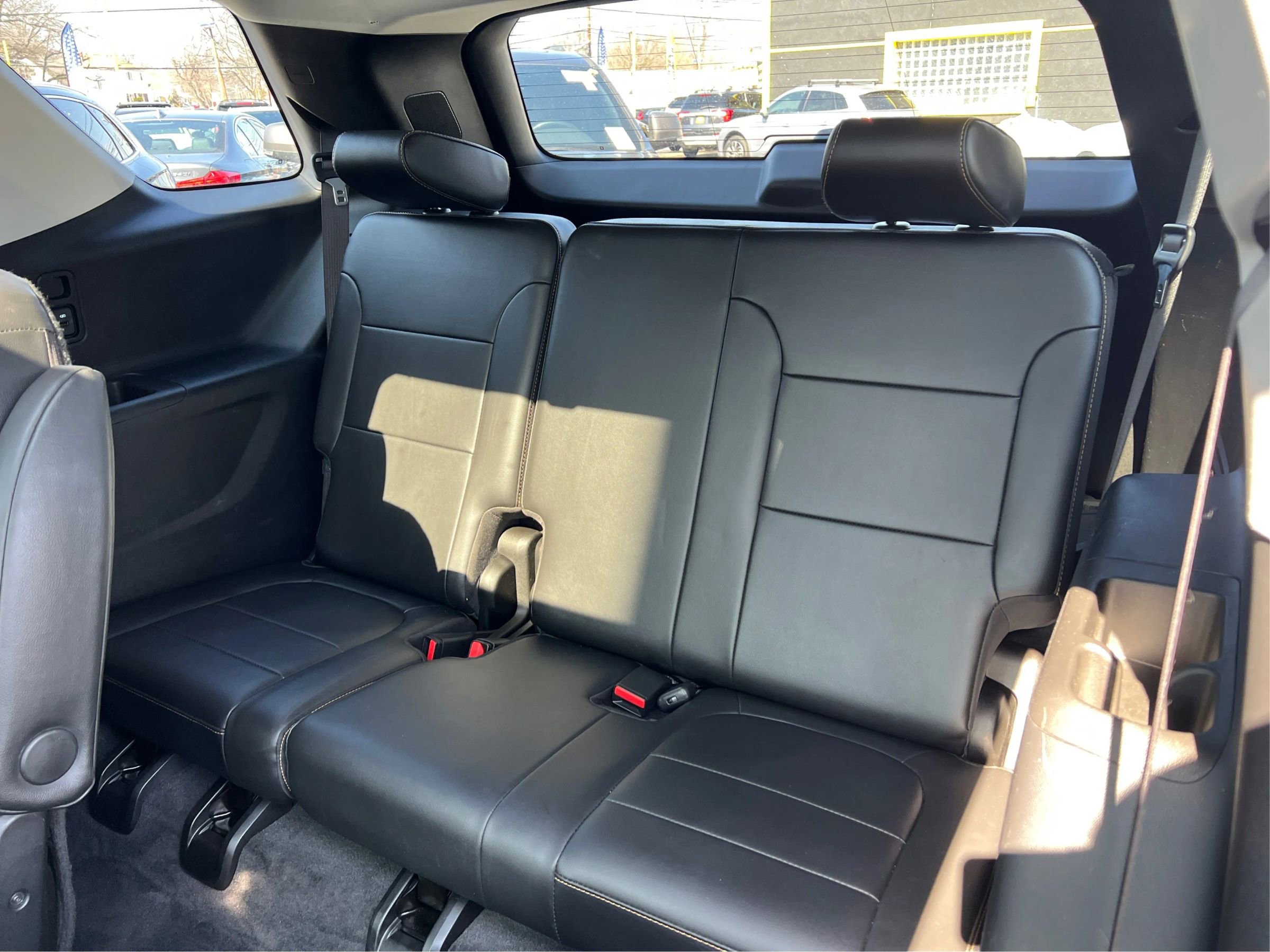 Used 2020 Chevrolet Traverse RS AWD/4WD image 36