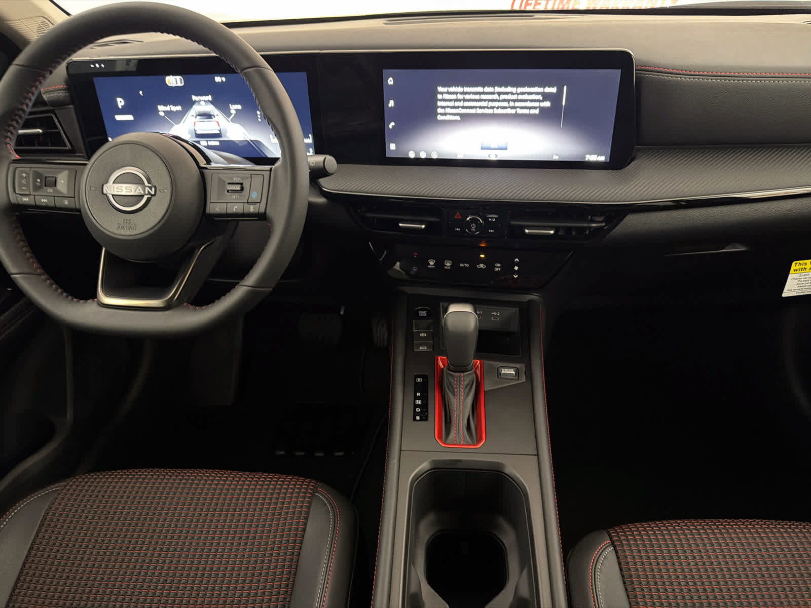 New 2026 Nissan Kicks SR FWD image 18