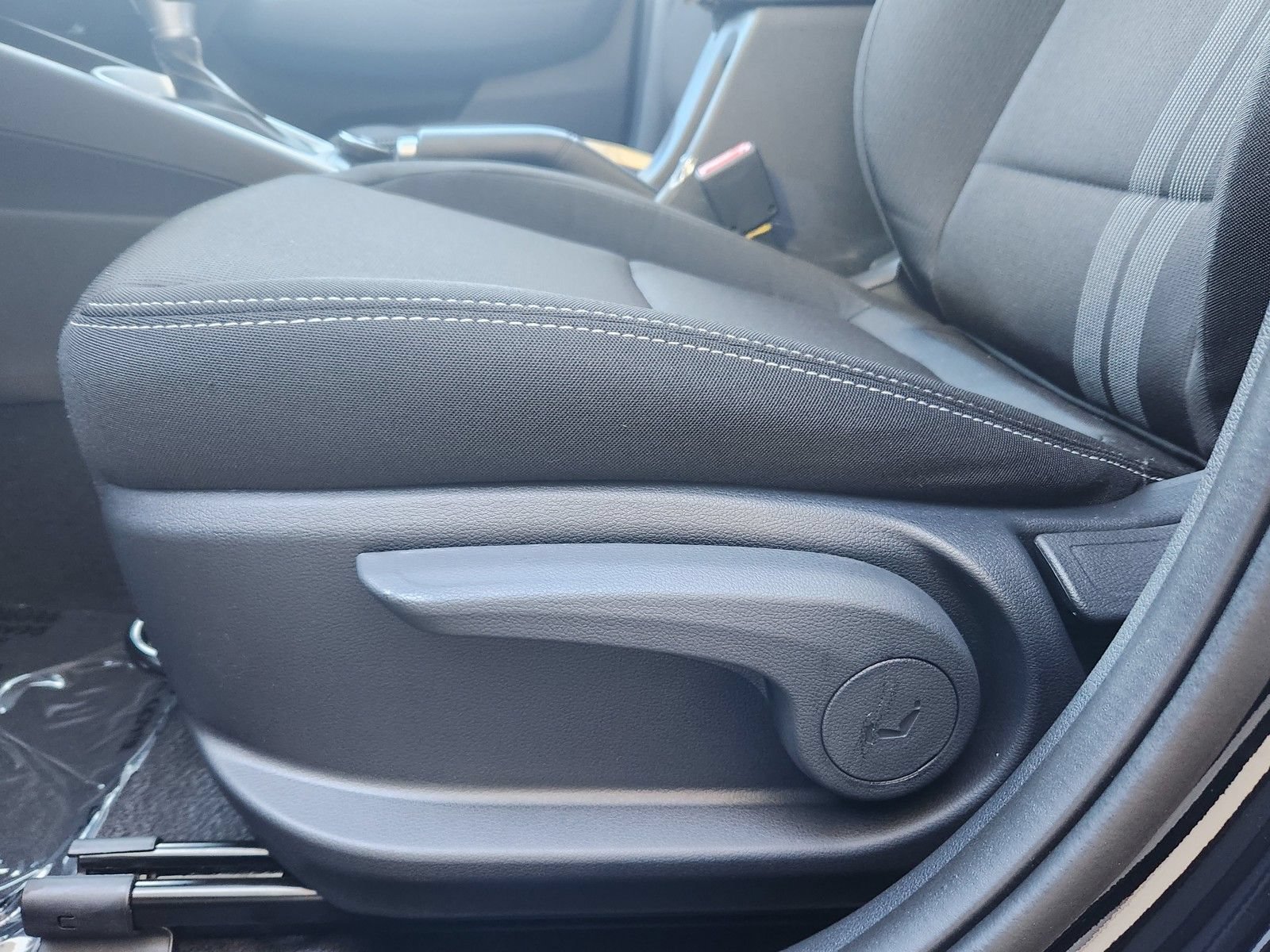 New 2026 Hyundai Venue SEL FWD image 10