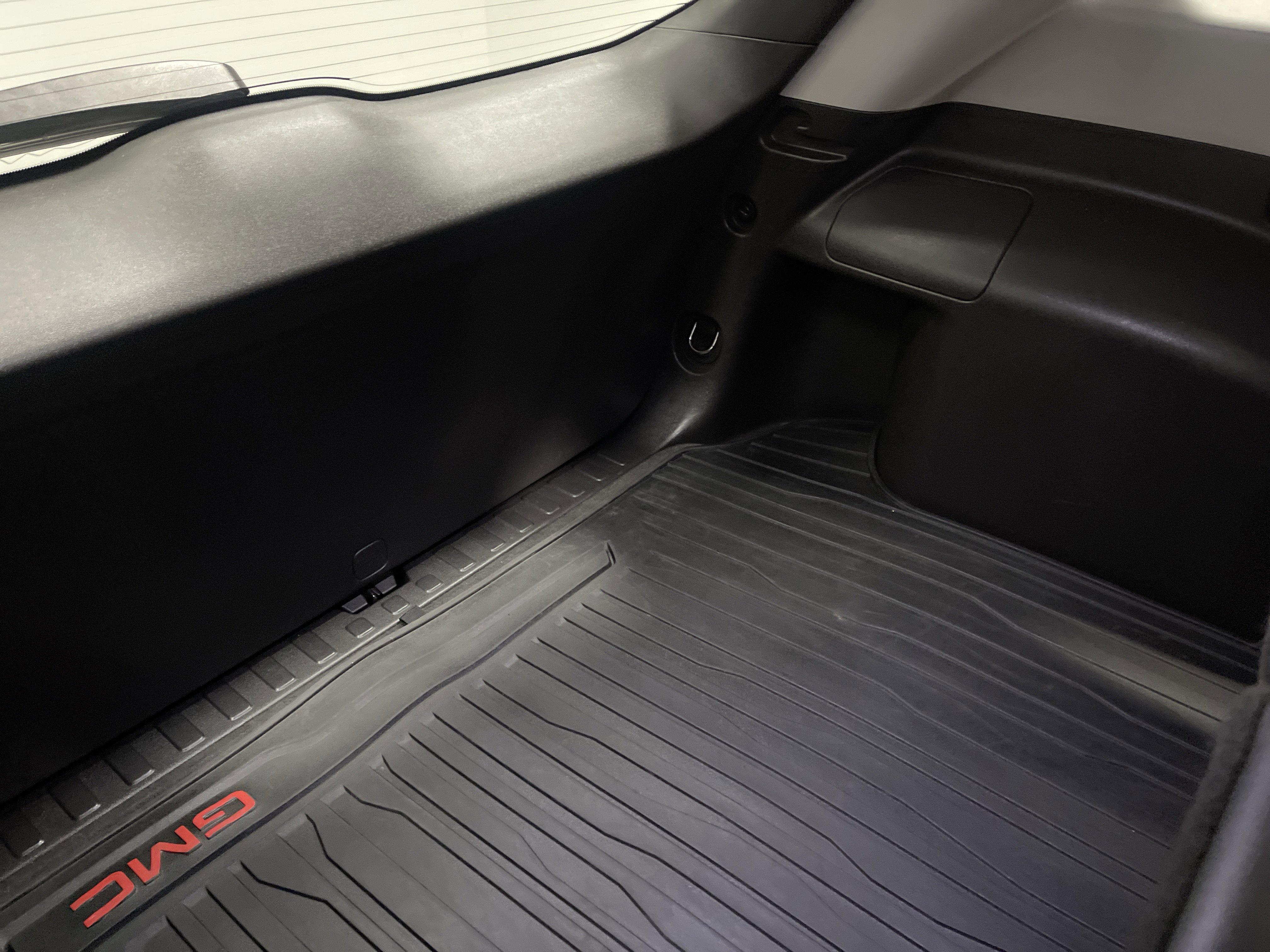 Used 2019 GMC Terrain SLT w/ Preferred Package image 22