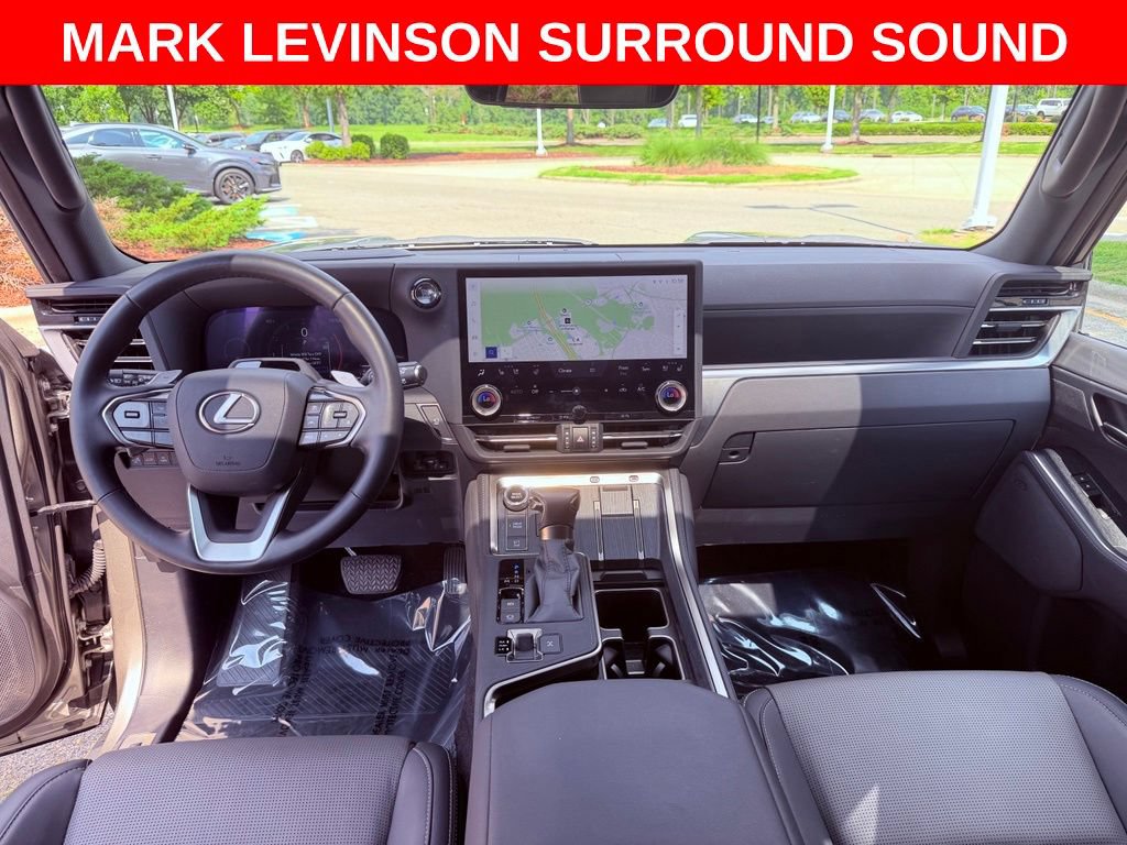 Certified 2025 Lexus GX 550 w/ Accessory Package (2T) AWD/4WD image 16