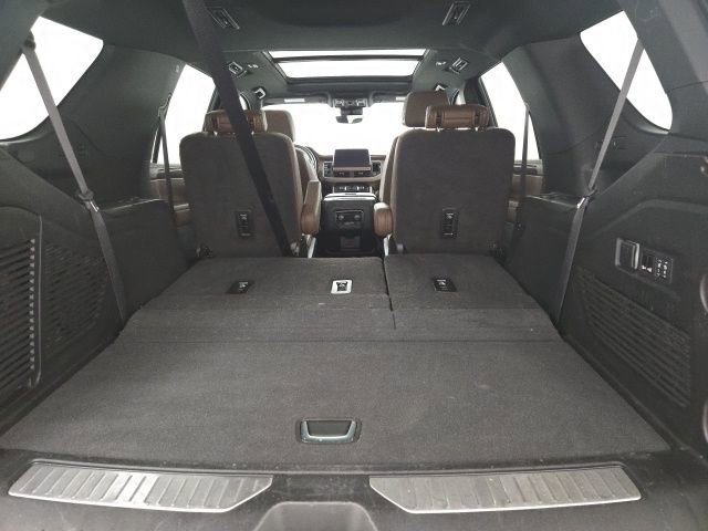 Used 2024 Chevrolet Tahoe High Country image 33