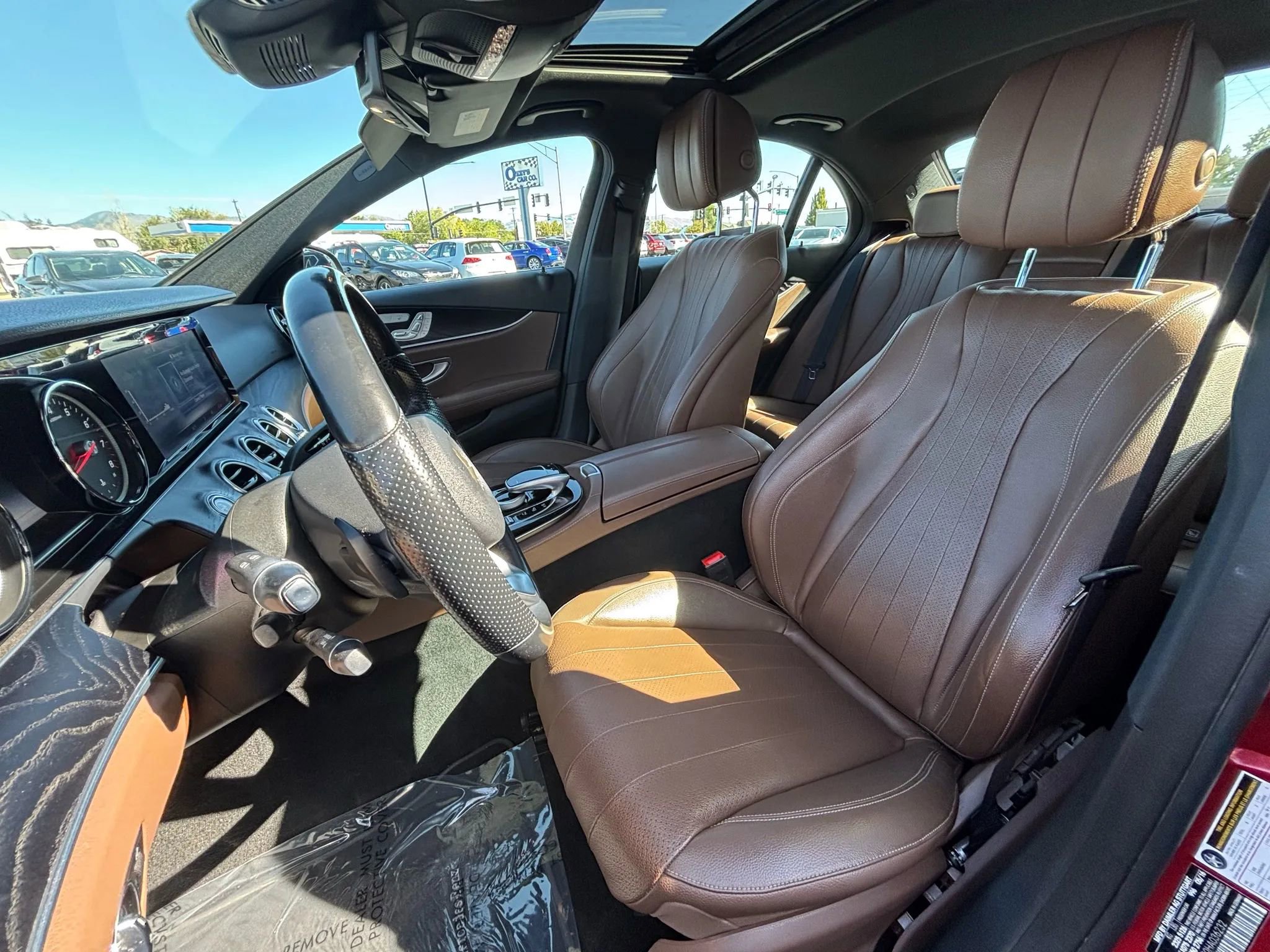 Used 2017 Mercedes-Benz E 300 image 5