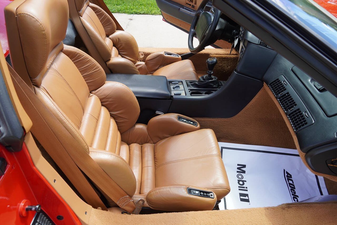 Used 1990 Chevrolet Corvette ZR-1 RWD image 20