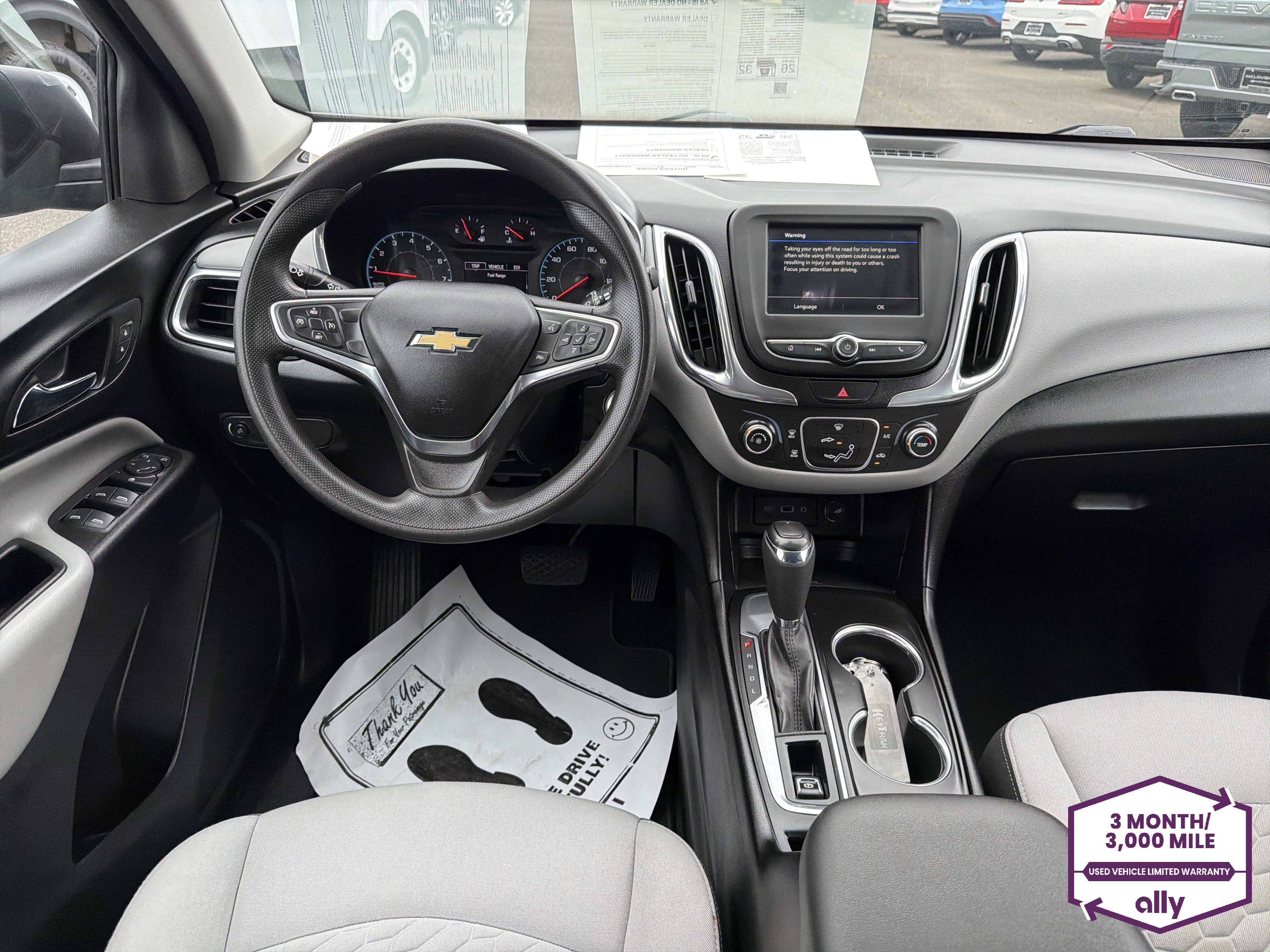 Used 2019 Chevrolet Equinox LS w/ LS Convenience Package FWD image 12