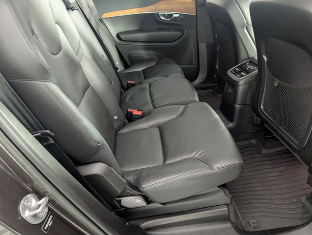Used 2023 Volvo XC90 T8 Plus w/ Protection Package Premier image 31