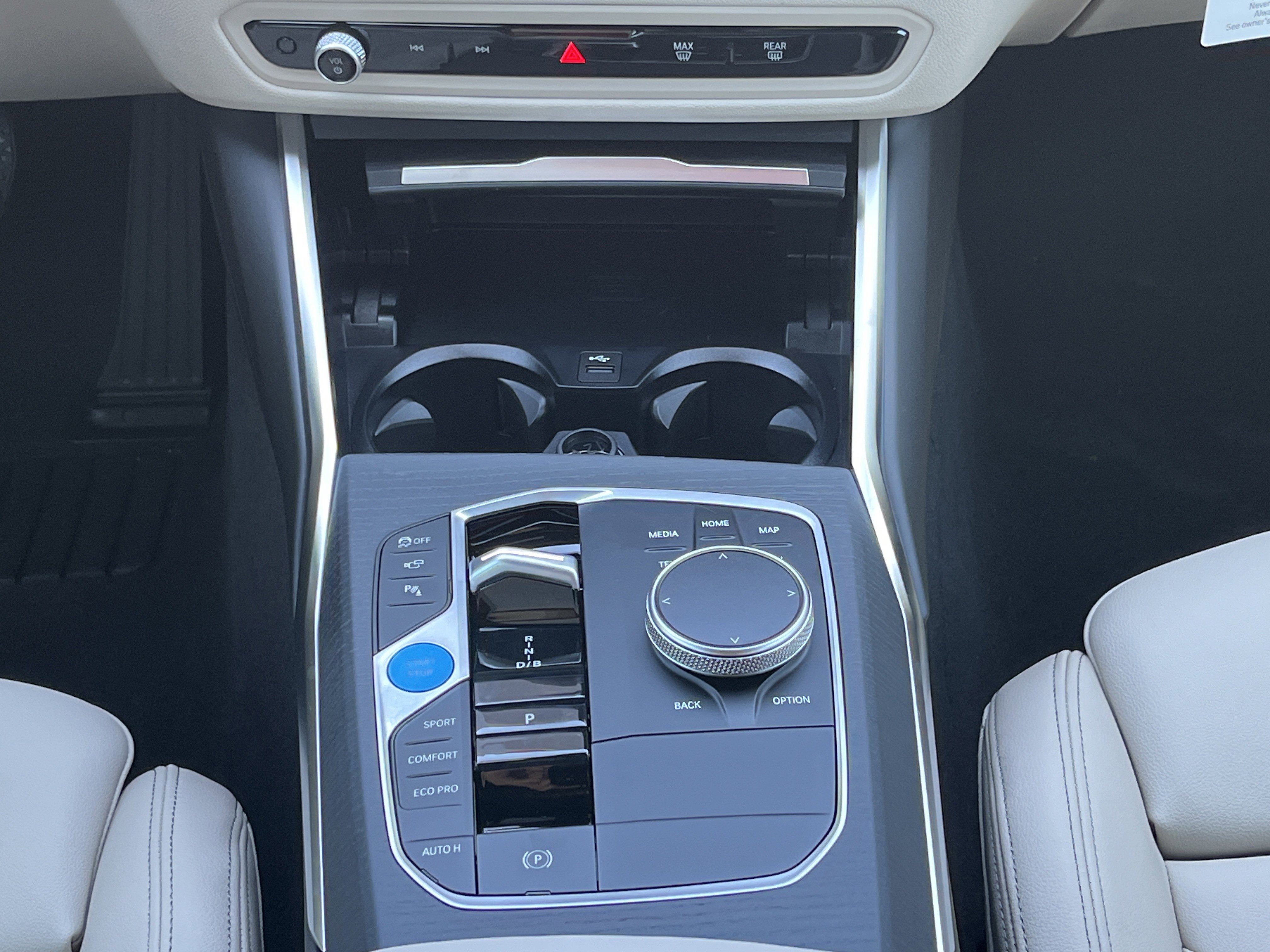 New 2026 BMW i4 eDrive40 w/ Premium Package RWD image 5