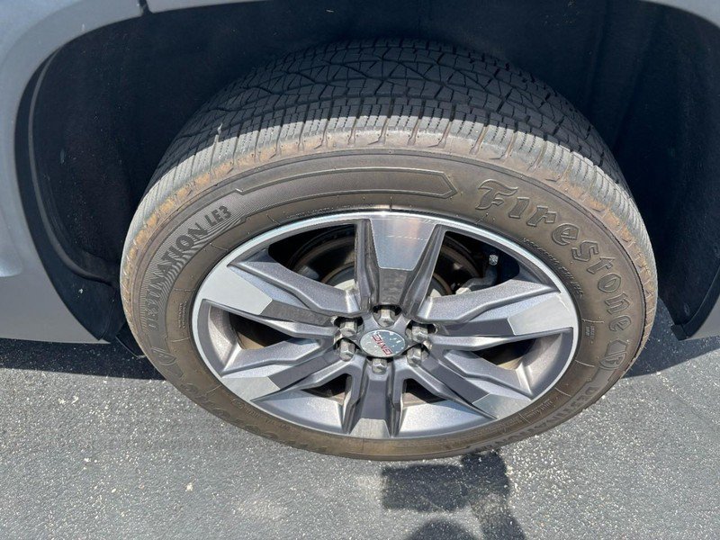 Used 2019 GMC Acadia SLT w/ LPO, Floor Liner Package AWD/4WD image 8