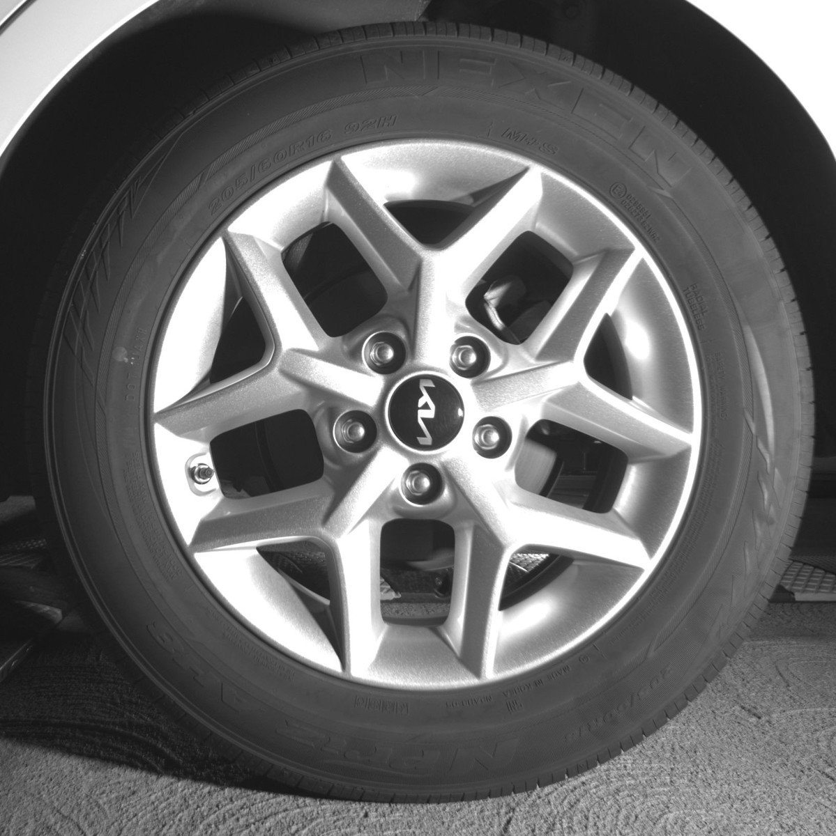 Used 2025 Kia Soul LX w/ LX Technology Package FWD image 14