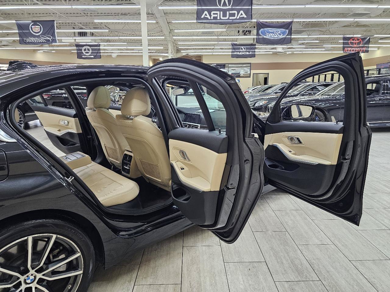Used 2022 BMW 330e RWD image 14