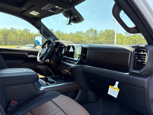 New 2025 Chevrolet Silverado 2500 High Country w/ High Country Premium Package image 13