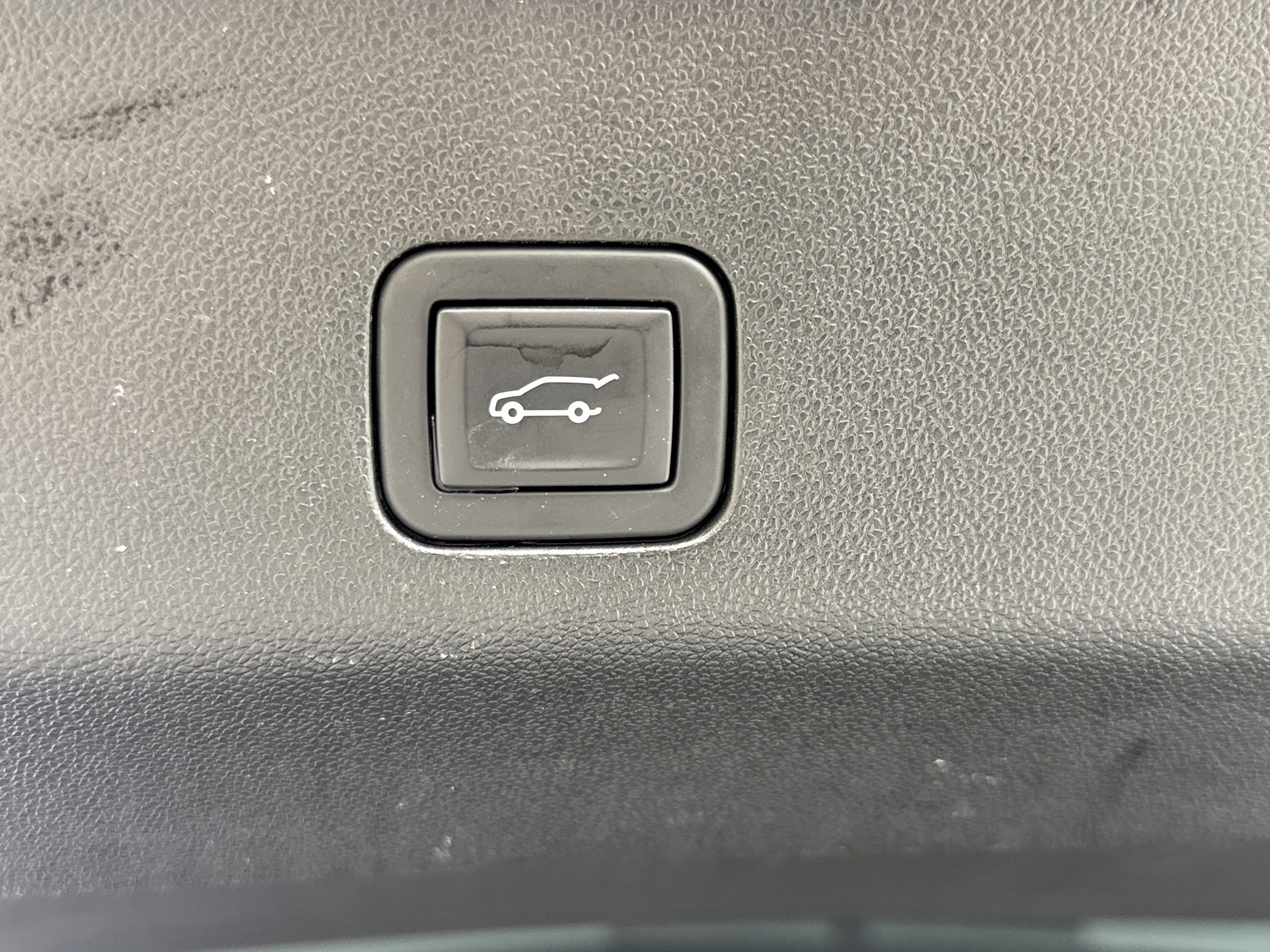 Used 2024 GMC Yukon Denali Ultimate image 41