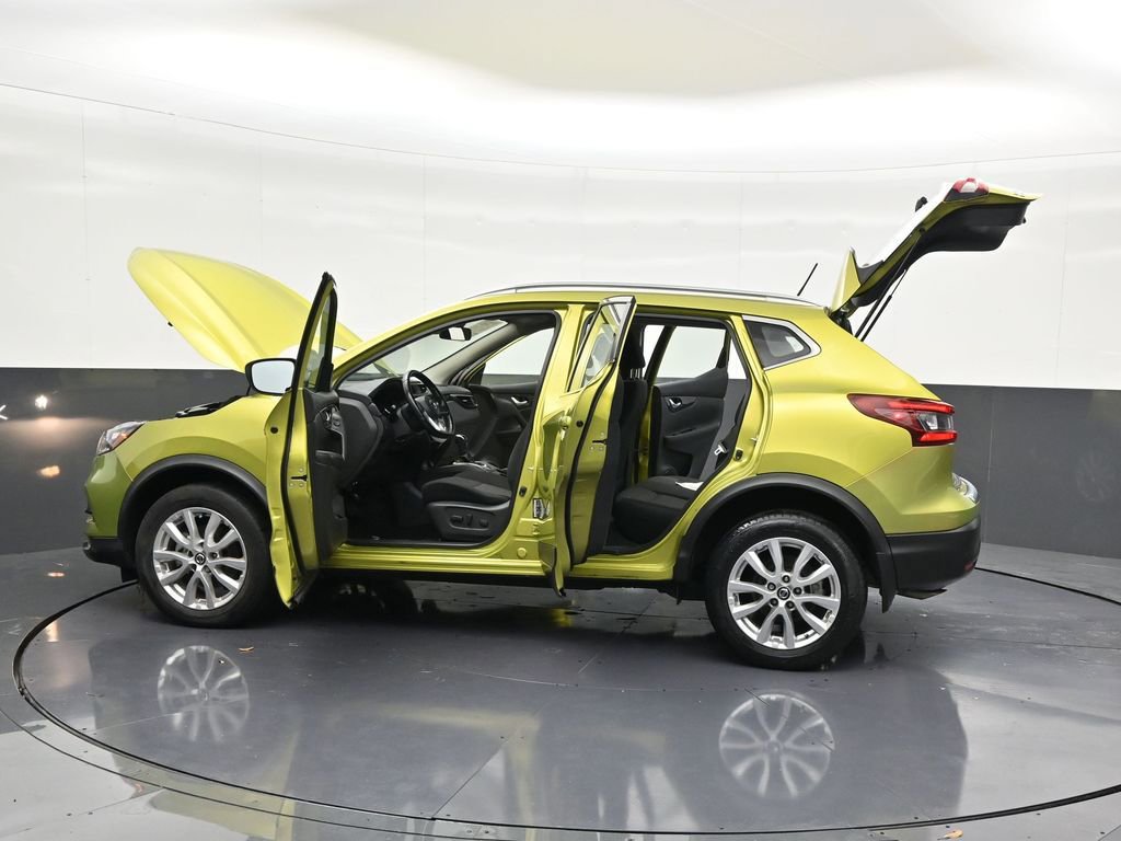 Used 2021 Nissan Rogue Sport SV FWD image 34
