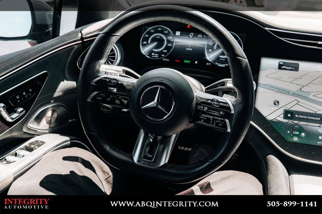 Used 2022 Mercedes-Benz EQS 580 4MATIC Sedan image 25