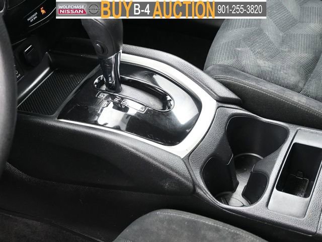 Used 2016 Nissan Rogue S w/ Appearance Package image 20