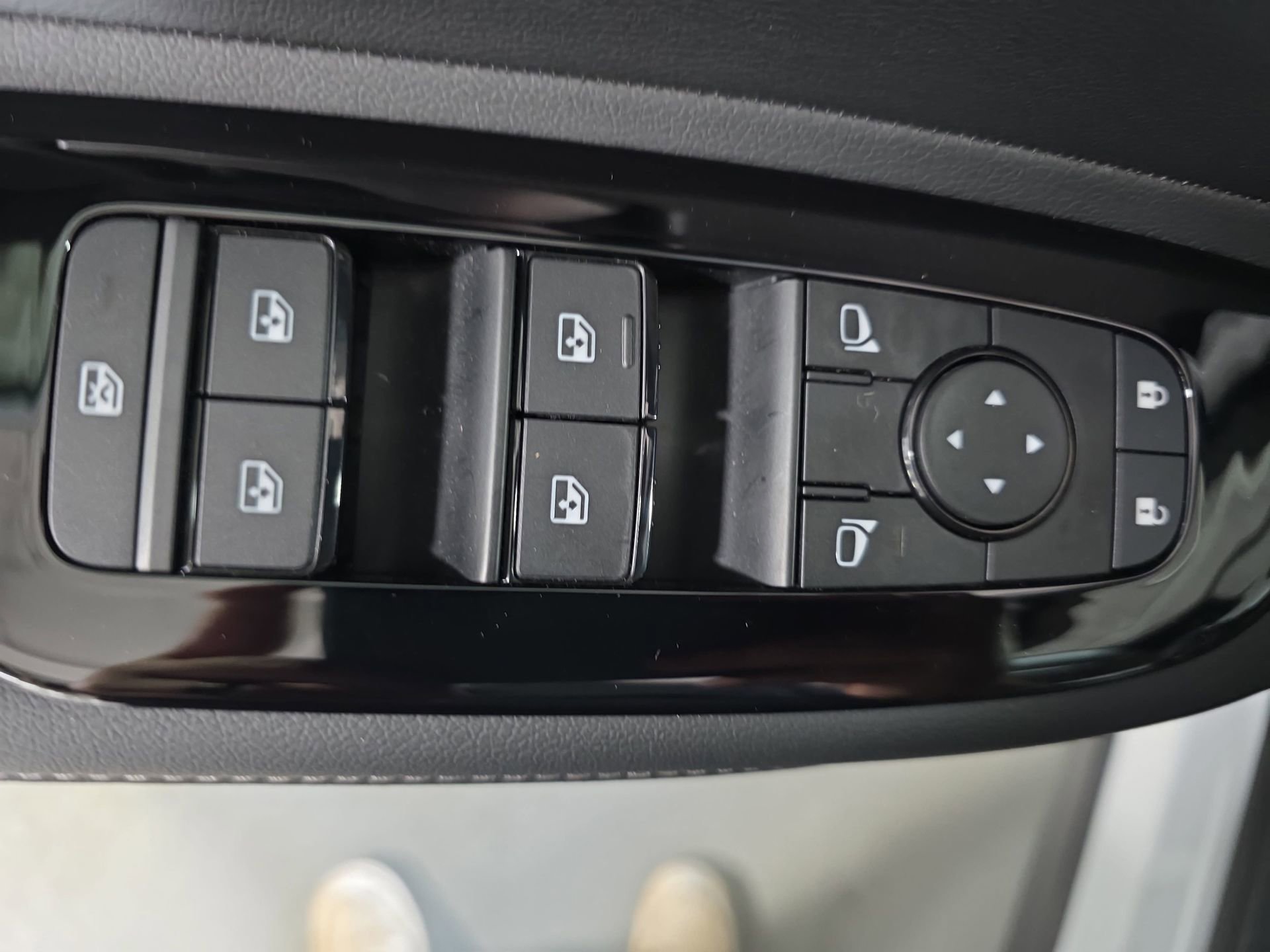 New 2026 Nissan Murano SV image 27
