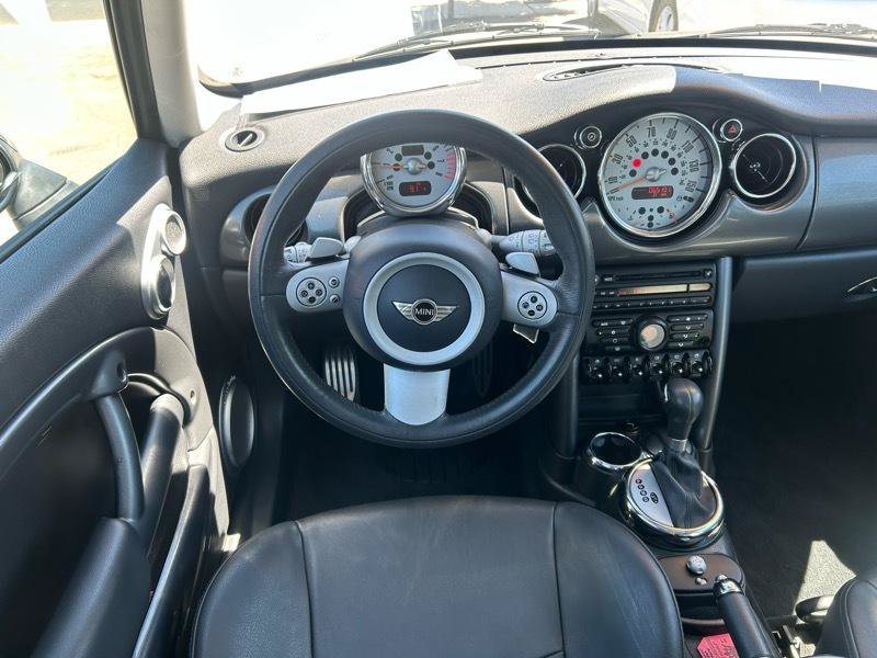 Used 2006 MINI Cooper S FWD image 9