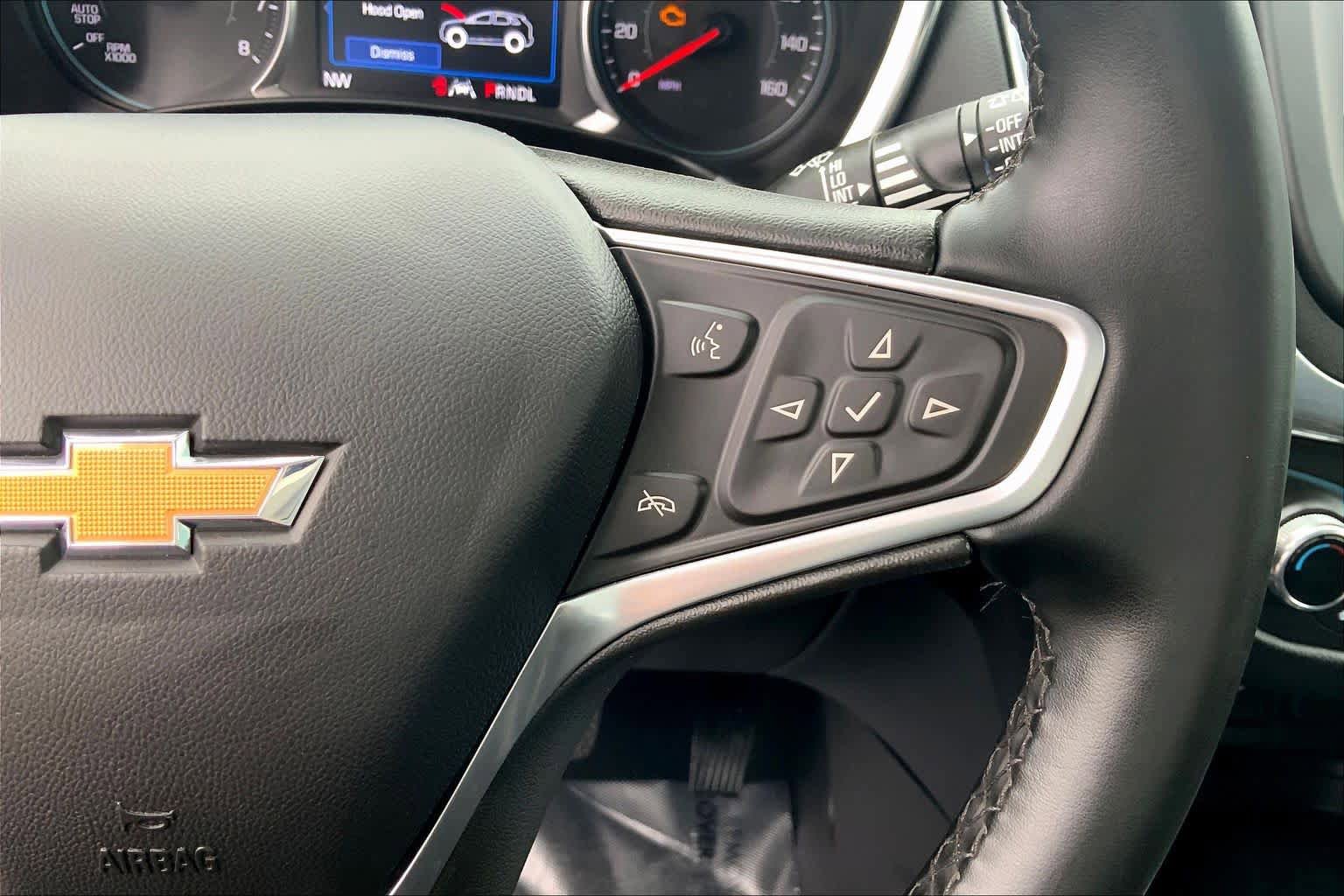 Used 2023 Chevrolet Equinox LT AWD/4WD image 25