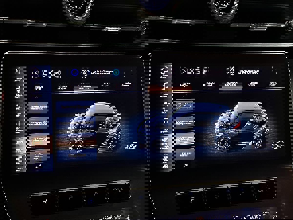 Used 2023 Maserati Grecale GT image 35