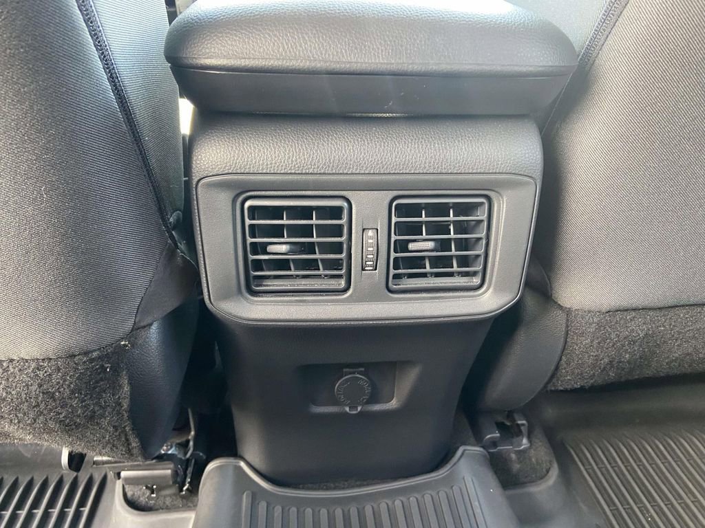 Used 2025 Toyota RAV4 LE FWD image 11