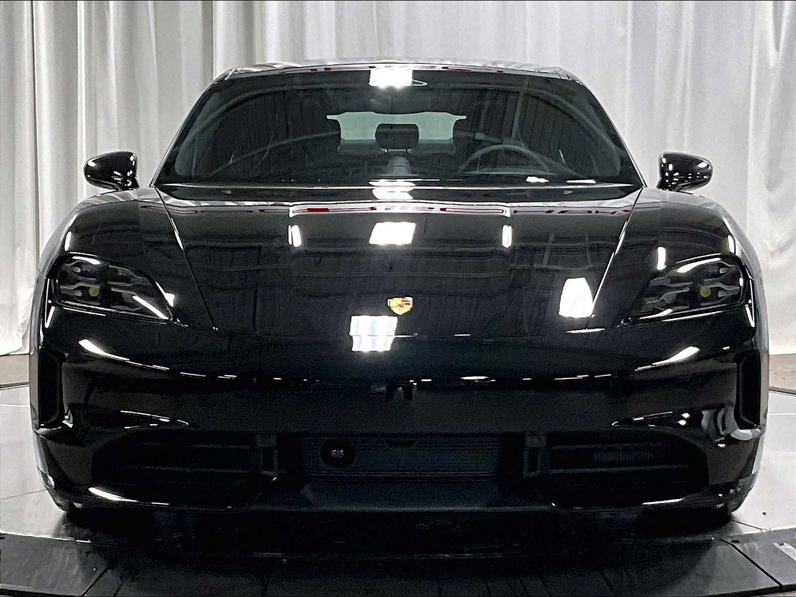 New 2026 Porsche Taycan image 10