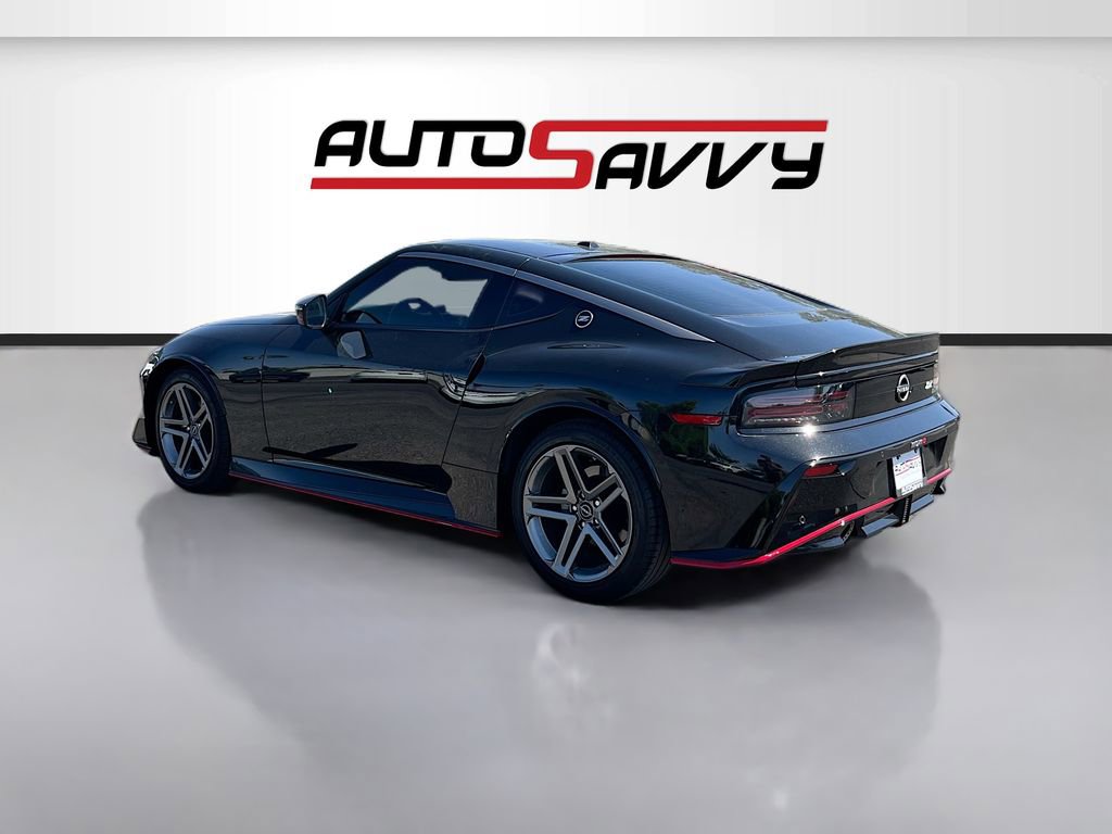 Used 2025 Nissan Z NISMO w/ Floor Mat Package RWD image 5