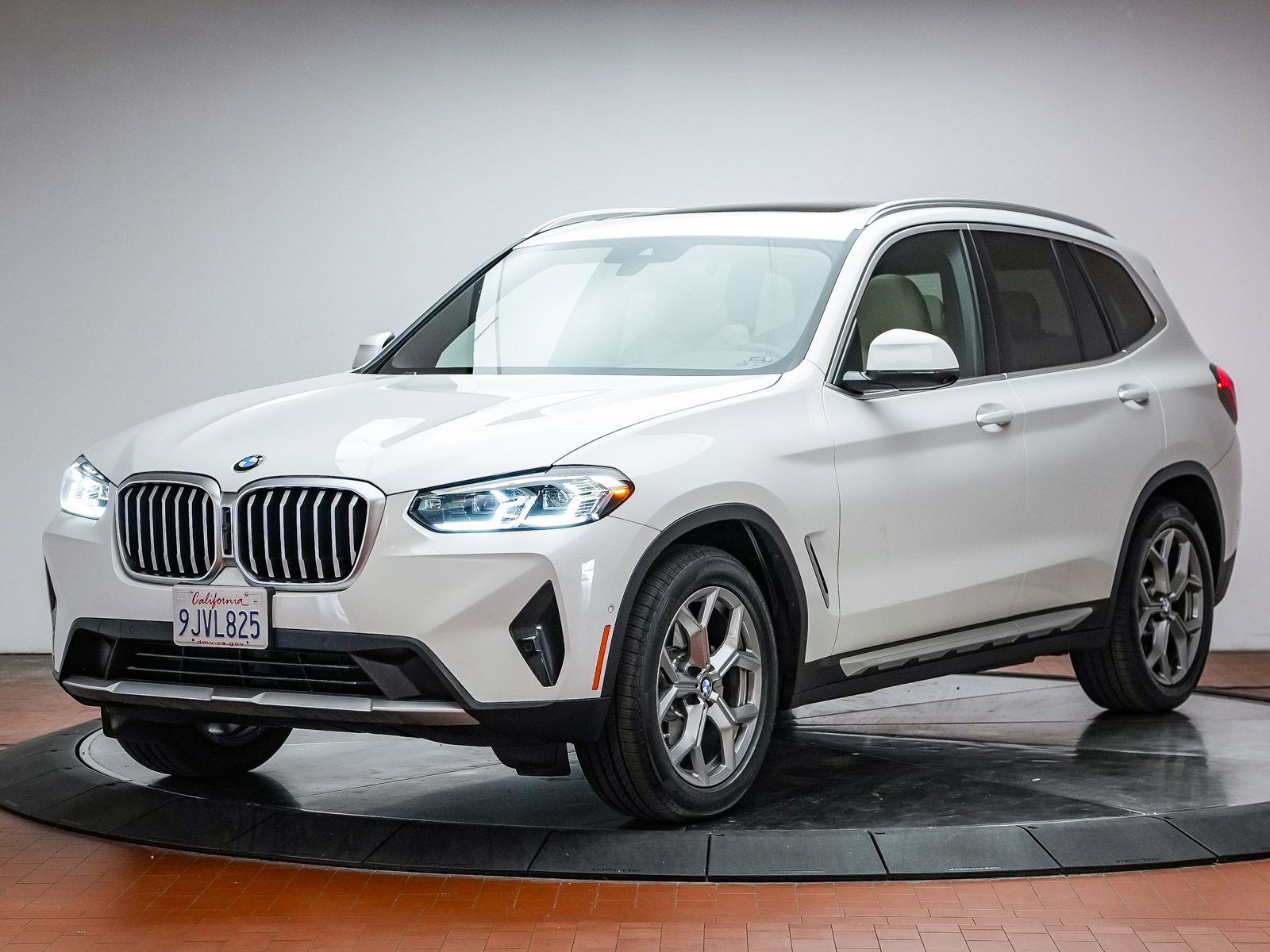 Certified 2024 BMW X3 sDrive30i w/ Convenience Package