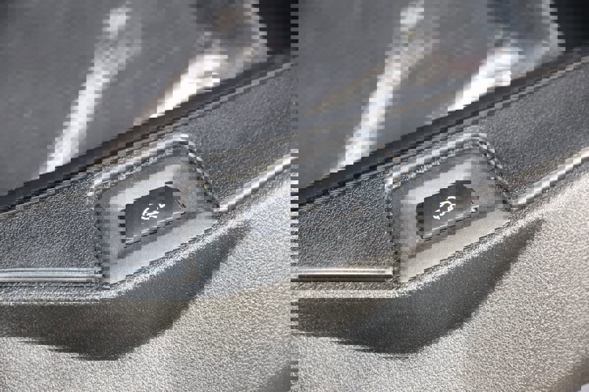 Used 2021 BMW X5 M50i image 57