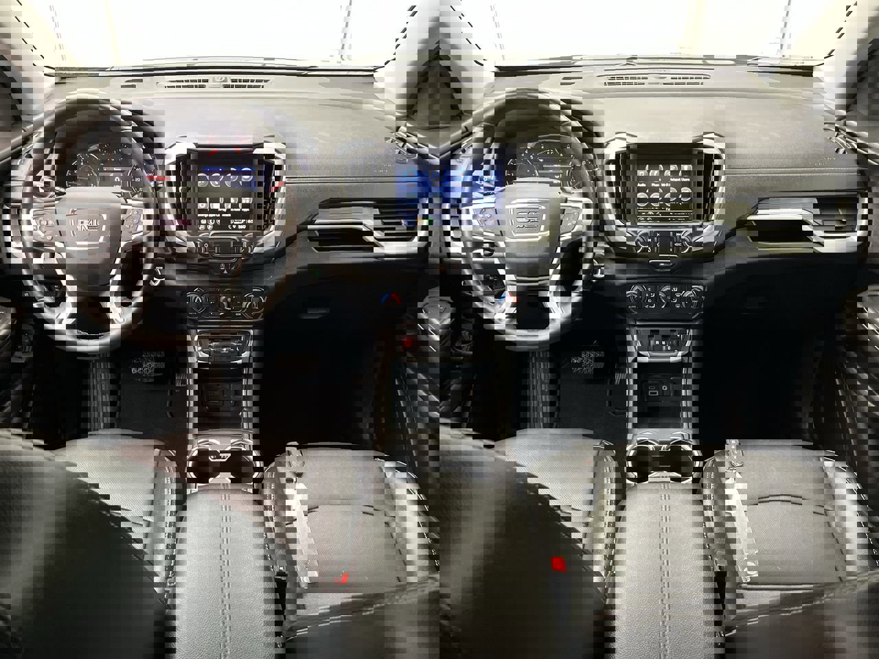 Certified 2024 GMC Terrain SLT image 4