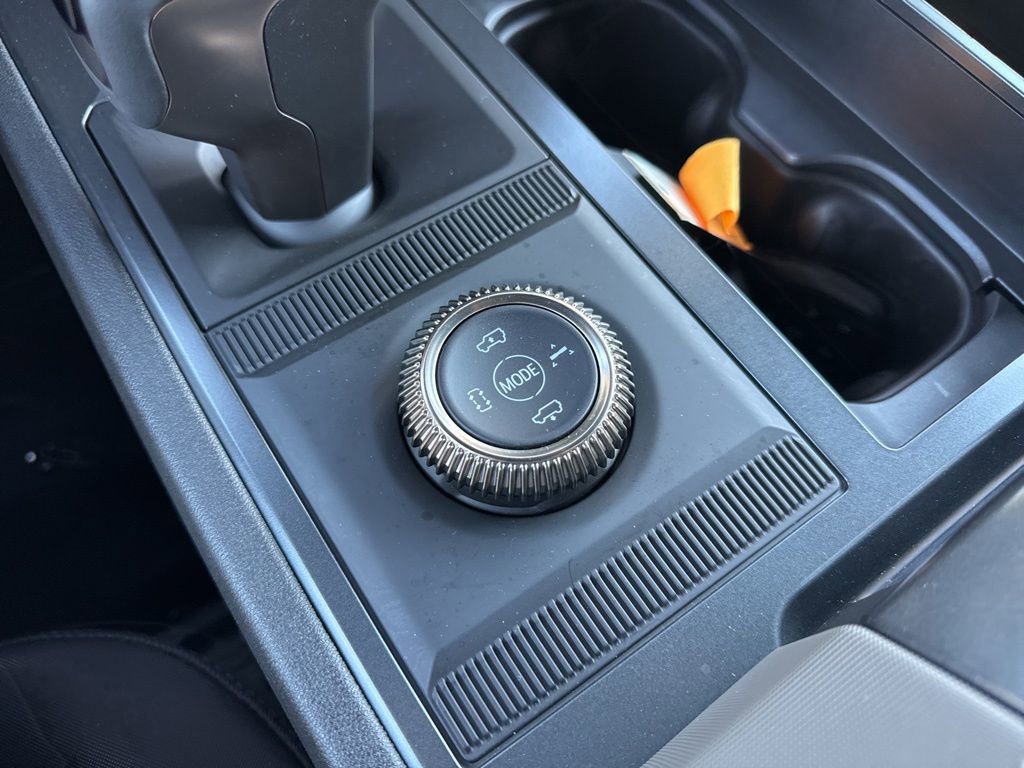 Used 2025 GMC Hummer EV 3X w/ LPO, Illumination Package image 25