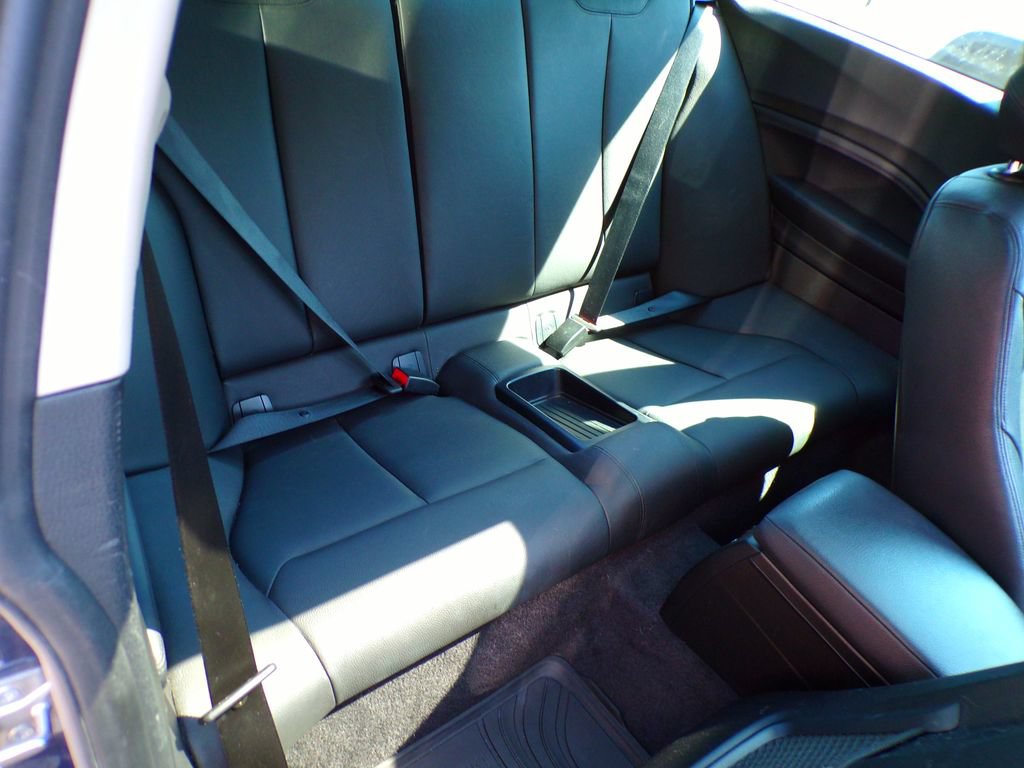 Used 2015 BMW 228i xDrive Coupe AWD/4WD image 9