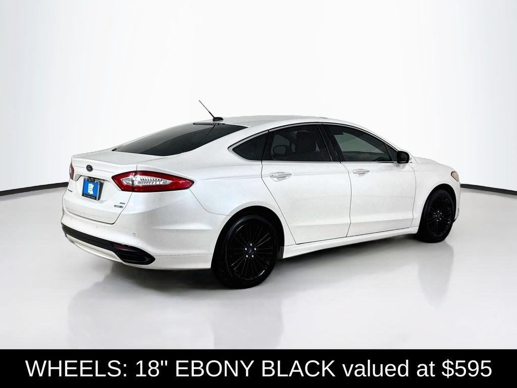 Used 2016 Ford Fusion SE w/ Equipment Group 202A AWD/4WD image 8