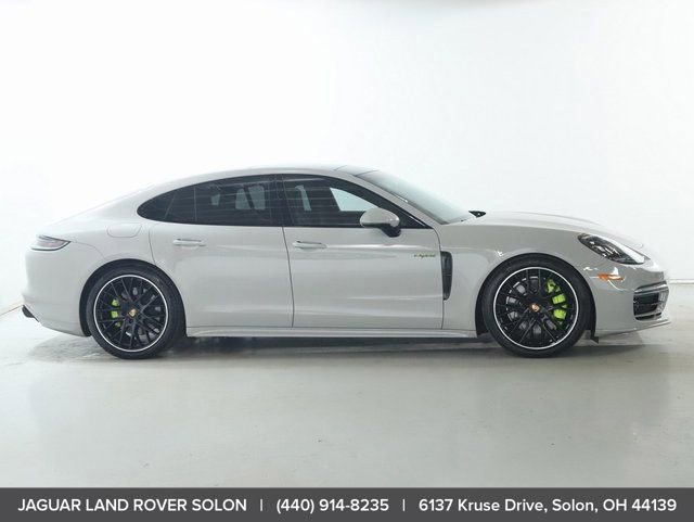 Used 2023 Porsche Panamera 4 image 10