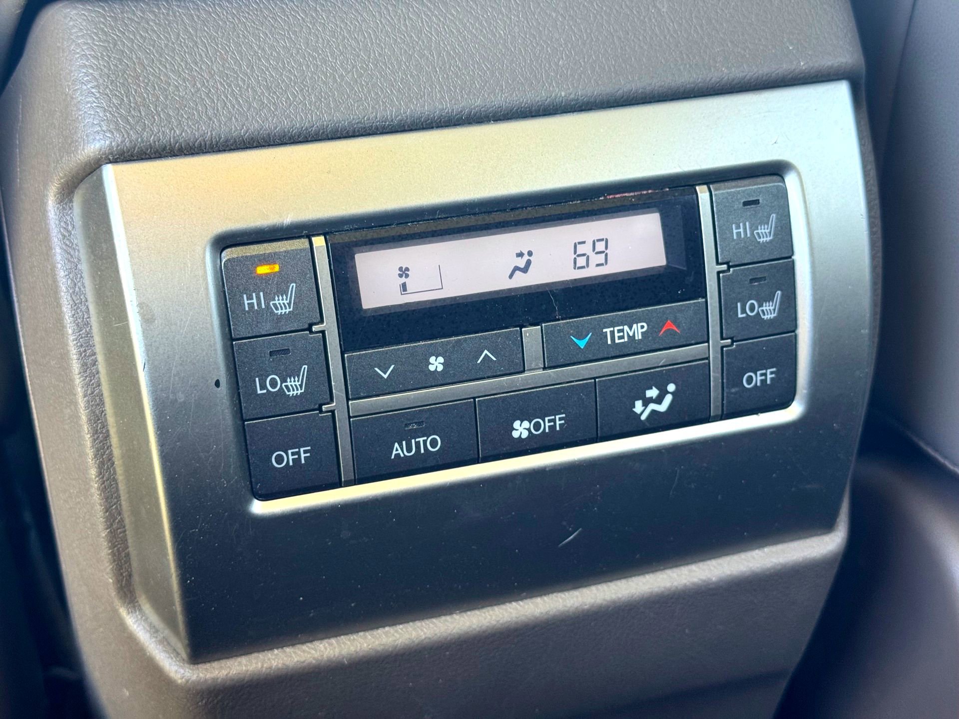 Used 2020 Lexus GX 460 Premium image 22