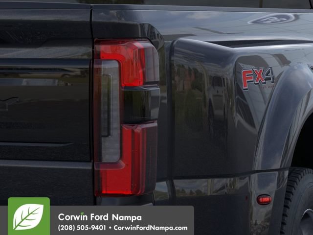 New 2026 Ford F450 Platinum w/ FX4 Off-Road Package AWD/4WD image 21