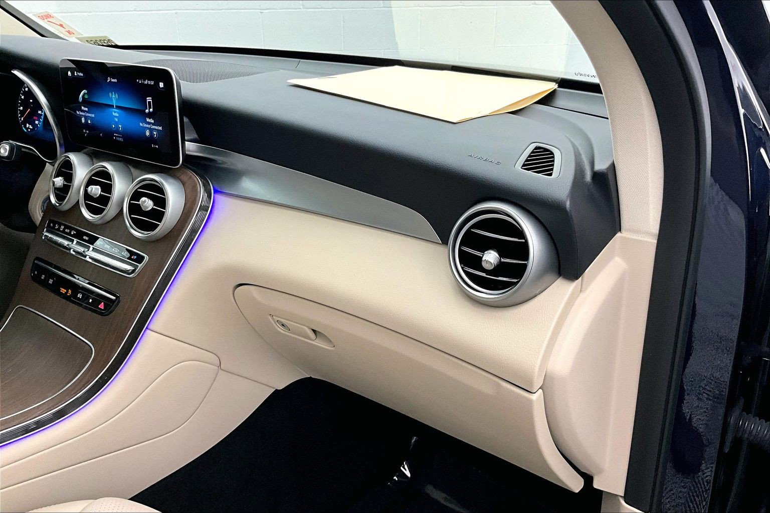 Certified 2022 Mercedes-Benz GLC 300 4MATIC image 20