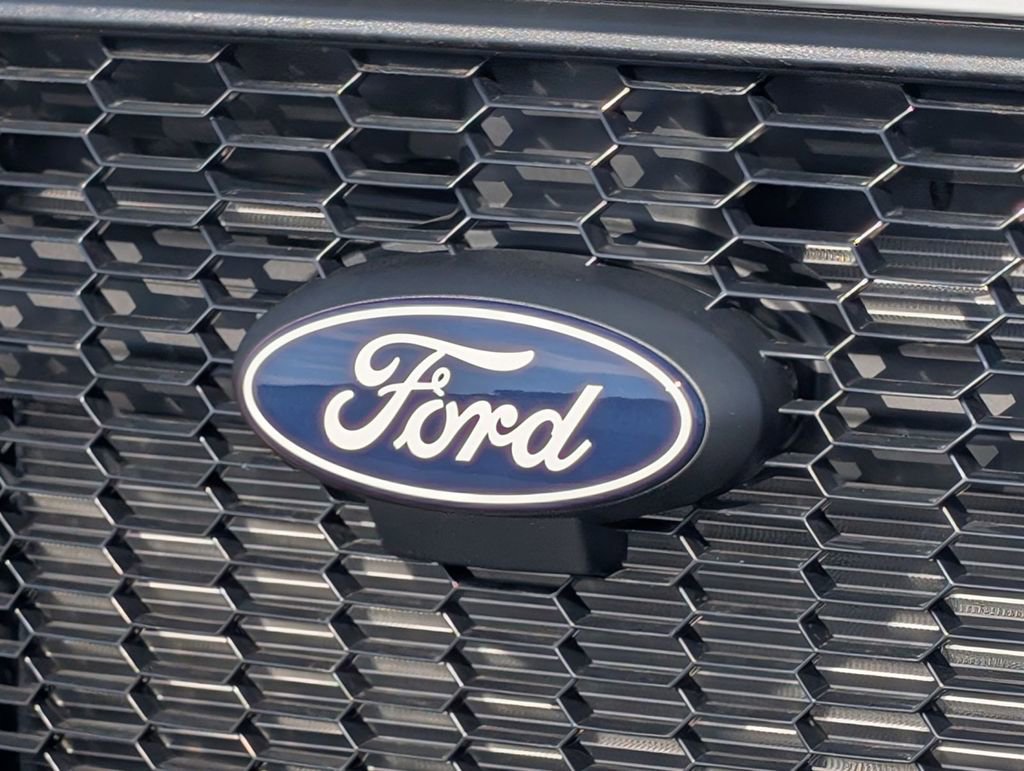 New 2026 Ford Transit 250 148 Medium Roof w/ Load Area Protection Package image 11