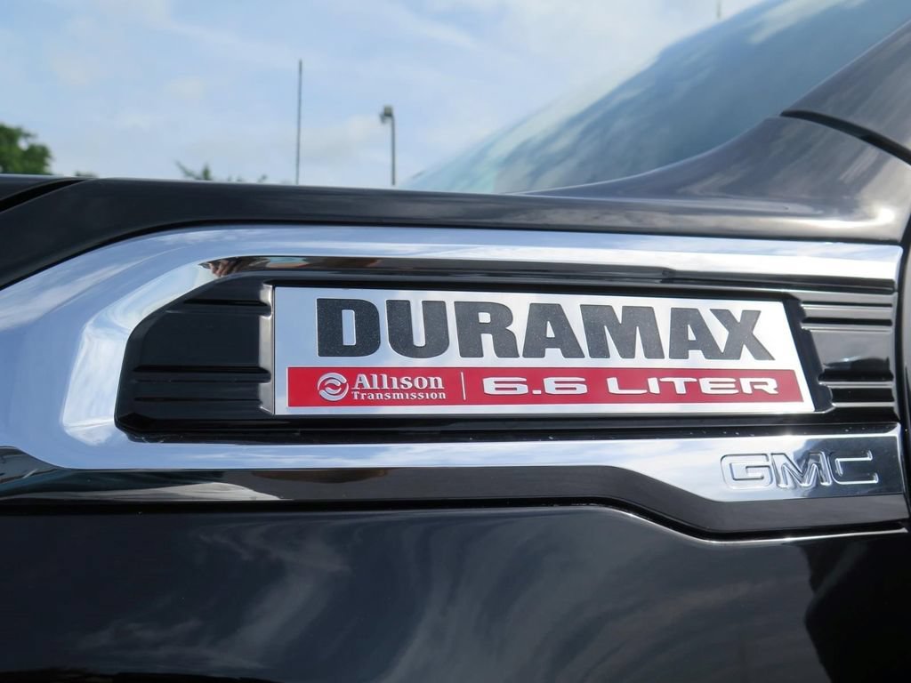 Used 2022 GMC Sierra 2500 Denali w/ Denali Ultimate Package AWD/4WD image 9